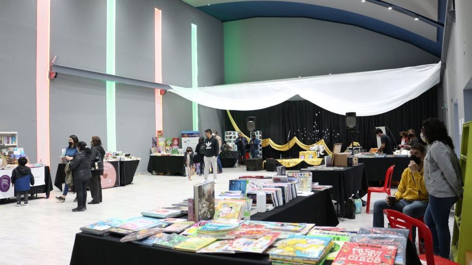 Caleta Olivia: quedó inaugurada la 32° edición de la Feria del Libro